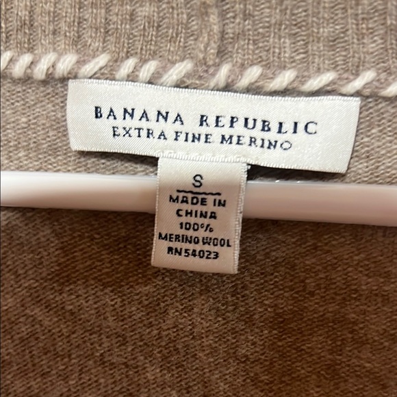 Banana Republic Gray Cardigan Sweater Shawl Collar Knit - Picture 2 of 3